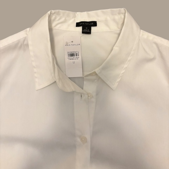 Ann Taylor Perfect Shirt Sz 12 White Long Sleeve Front Buttoned - Picture 6 of 11